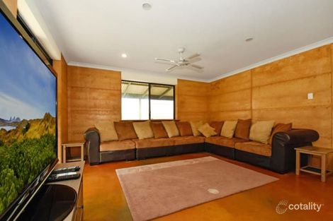 Property photo of 16 Heales Way Green Head WA 6514