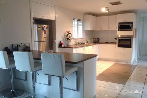 Property photo of 28 Hinkler Crescent Sunset QLD 4825