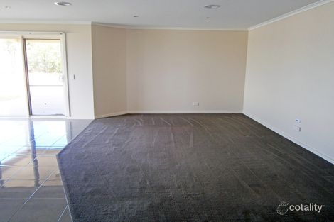 Property photo of 32 Madeira Close Portland VIC 3305