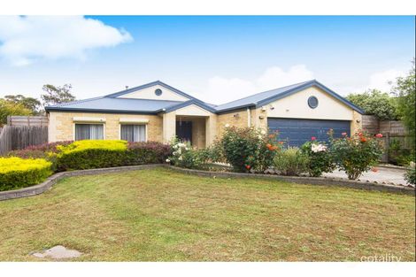 Property photo of 8 Little Acre Close Langwarrin VIC 3910