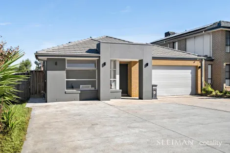 16 Aporum Ave, Wyndham Vale, VIC 3024