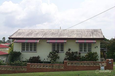 17 Chigwell St, Wavell Heights, QLD 4012