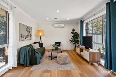 Property photo of 17B Buick Crescent Mill Park VIC 3082