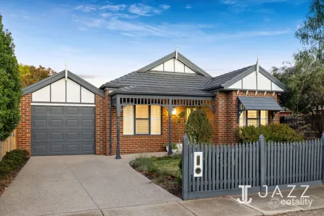 4 Southampton Dr, Point Cook, VIC 3030