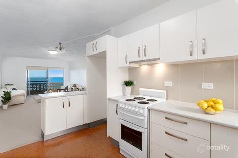 Property photo of 4/52 Prince Edward Parade Redcliffe QLD 4020