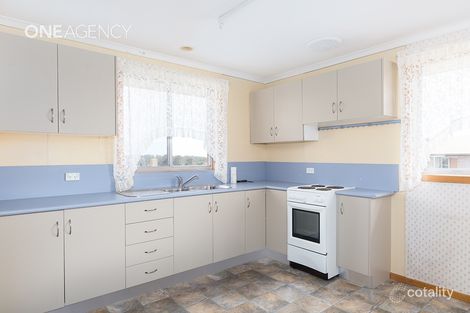 Property photo of 8 Armitage Crescent Shorewell Park TAS 7320