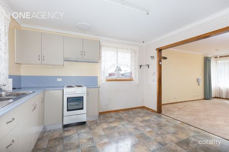 Property photo of 8 Armitage Crescent Shorewell Park TAS 7320