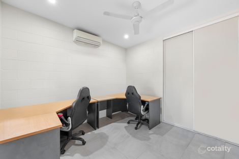 Property photo of 51 Banfield Drive Mount Louisa QLD 4814