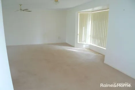 Property photo of 14 Harvard Place Urraween QLD 4655