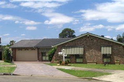 Property photo of 6 Huxley Place Wetherill Park NSW 2164