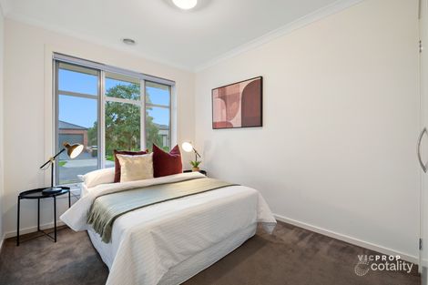 Property photo of 27 Carnegie Road Point Cook VIC 3030