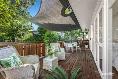 Property photo of 9 Ferguson Street Sunshine Beach QLD 4567