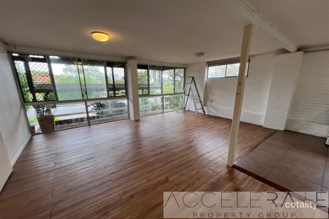 Property photo of 33 Spinnaker Street Jamboree Heights QLD 4074
