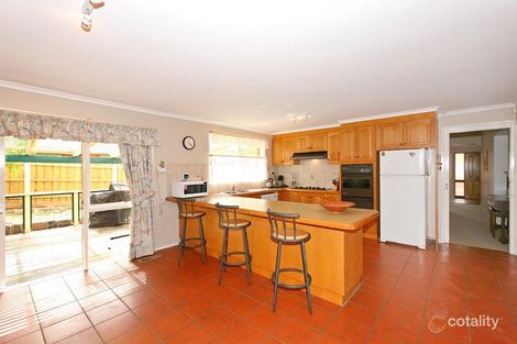 Property photo of 6 Oxford Close Croydon Hills VIC 3136