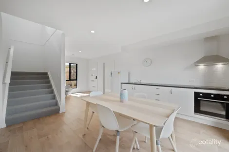 Property photo of 40 Queensport Road Murarrie QLD 4172