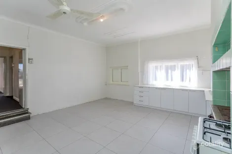 Property photo of 23 Kenwick Road Kenwick WA 6107