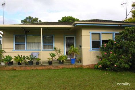 Property photo of 10 Fran Avenue Berkeley Vale NSW 2261
