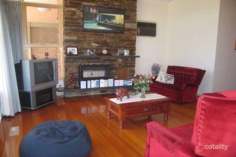 Property photo of 9 Manor Street Bacchus Marsh VIC 3340