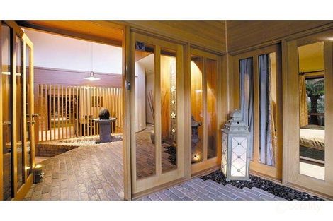 Property photo of 18 Barnsbury Road Deepdene VIC 3103