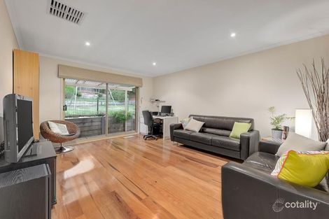 Property photo of 33 Thornton Street Macleod VIC 3085