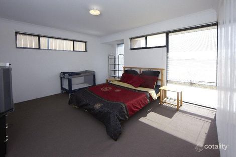 Property photo of 4 Ravensbourne Street Yanchep WA 6035