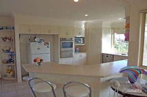 Property photo of 5 Wirruna Avenue Ocean Shores NSW 2483