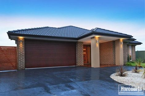 Property photo of 53 Moore Mews Pakenham VIC 3810