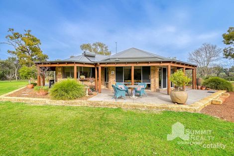 152 Stirling Rd, Uduc, WA 6220