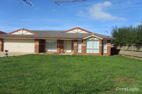 Property photo of 8 Harrowgate Court Brookfield VIC 3338