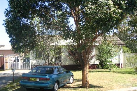 30 Nicholls St, Warwick Farm, NSW 2170