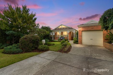 Property photo of 1 Attunga Court Berwick VIC 3806