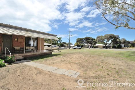 Property photo of 51 Leighton Road Halls Head WA 6210