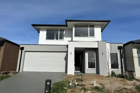 Property photo of 30 Reef Circuit Clyde VIC 3978