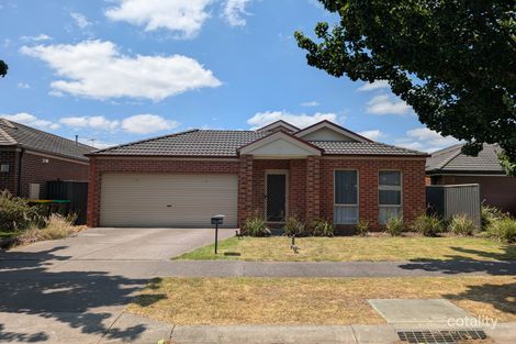 38 Britton Dr, Pakenham, VIC 3810