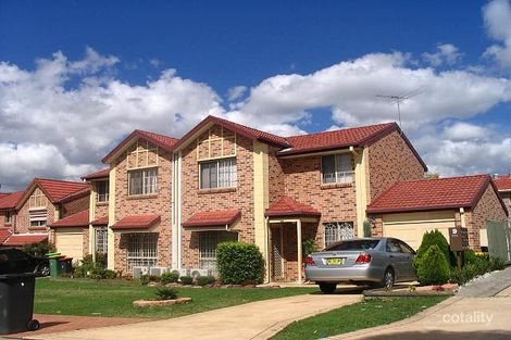 Property photo of 6/9 Watergum Way Greenacre NSW 2190