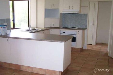 Property photo of 84 Tamworth Drive Helensvale QLD 4212