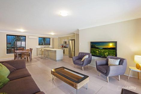 Property photo of 7 Cobbedah Drive Springfield NSW 2250