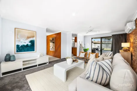 Property photo of 12 Candlewood Close Mooloolaba QLD 4557