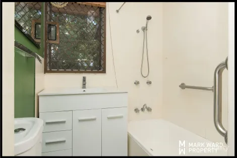 Property photo of 26 Lowndes Street Salisbury QLD 4107