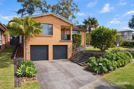 15 MARILYN CRES, TUMBI UMBI, NSW 2261