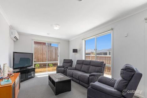 Property photo of 40 Hodgson Avenue Tarneit VIC 3029