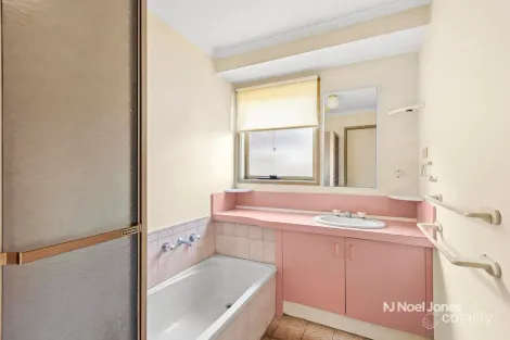 Property photo of 2/58 Neville Street Box Hill South VIC 3128