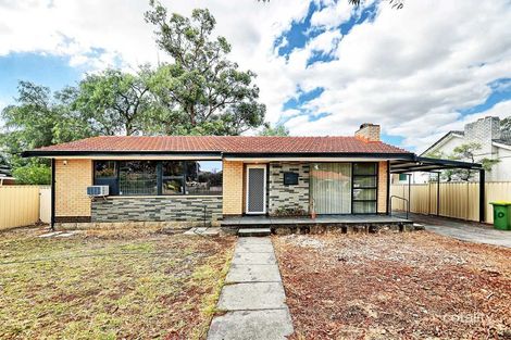 Property photo of 10 Coops Avenue Thornlie WA 6108