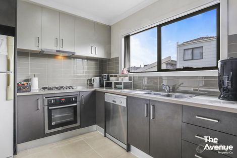 Property photo of 22/79 Lancefield Drive Caroline Springs VIC 3023