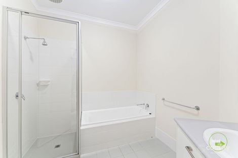 Property photo of 2/11 Yewers Drive Champion Lakes WA 6111