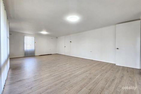 Property photo of 5 Ponds Way Airds NSW 2560