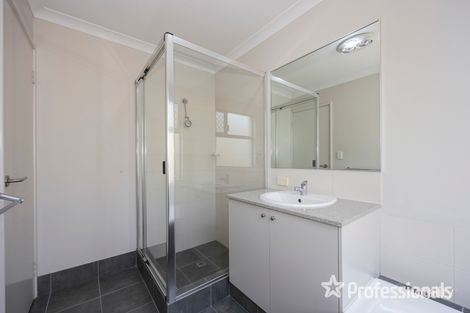 Property photo of 9 Cinnabar Bend Aveley WA 6069