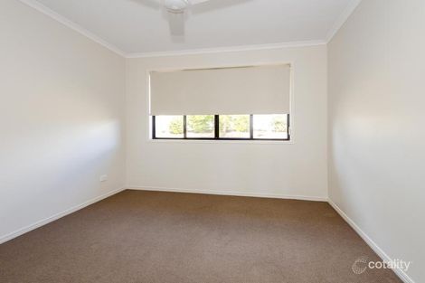 Property photo of 8 Carnarvon Parade New Auckland QLD 4680