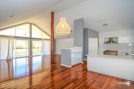 Property photo of 21 Campbell Chase Dumbarton WA 6566