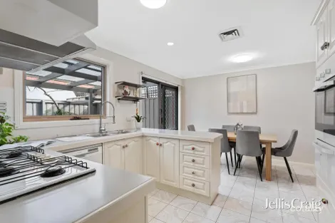 Property photo of 14/15A Wattle Grove McKinnon VIC 3204